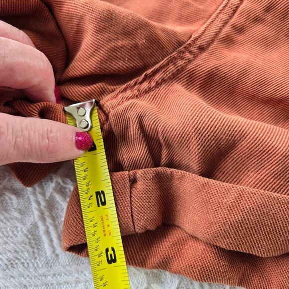 Bella Dahl Linen blend Sedona cuffed utility Shorts Linen NWT Gorpcore Beachy - Picture 5 of 10